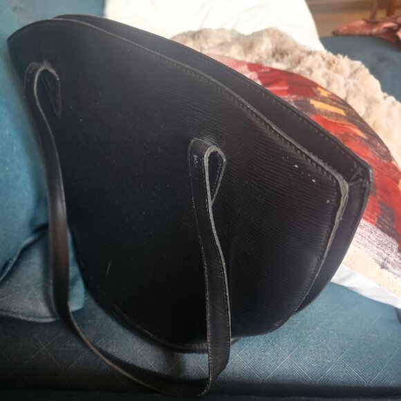 MAKE OFFER! Vintage 1993 Louis Vuitton handbag. Originally $2,600. - Picture 3 of 8